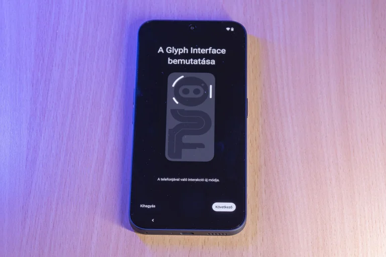Nothing Phone (2a) Plus test smartphone 12