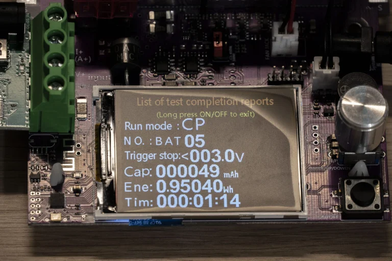 Test de la banque d'alimentation QOOVI P-30 30 000 mAh 16