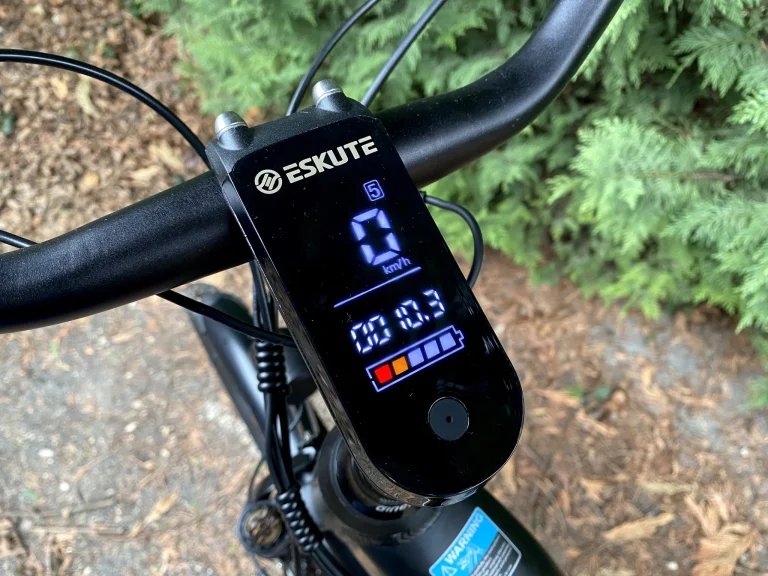 Test de vélo électrique Eskute Polluno Plus 16