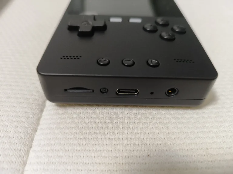 Test de la console de jeu rétro Trimui Brick 17