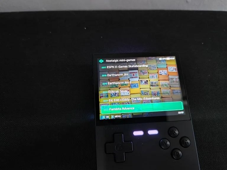 Test de la console de jeu rétro Trimui Brick 45