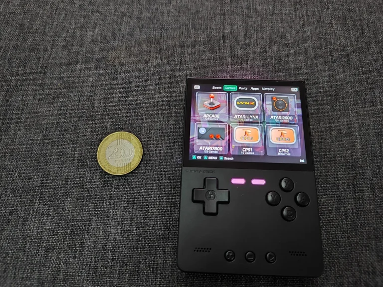 Test de la console de jeu rétro Trimui Brick 11