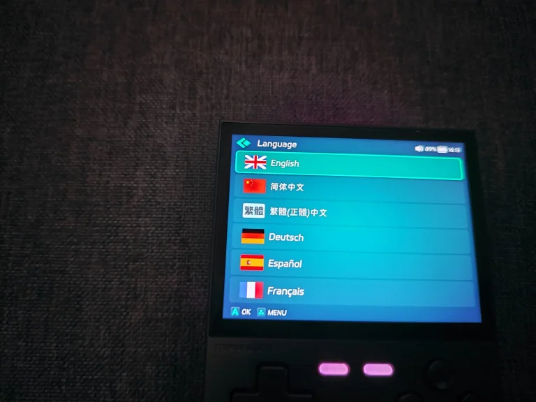Test de la console de jeu rétro Trimui Brick 65