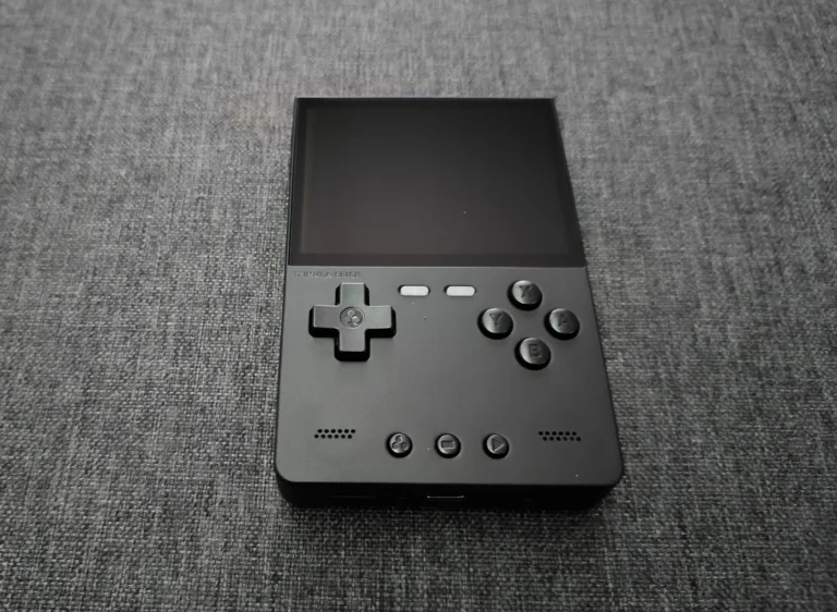 Test de la console de jeu rétro Trimui Brick 10