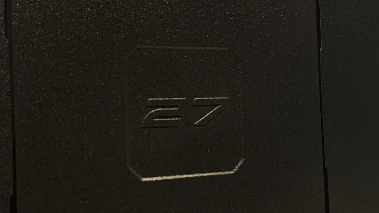 Prueba del monitor para juegos Titan Army P27GR 5