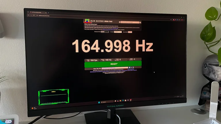 Prueba del monitor para juegos Titan Army P27GR 25