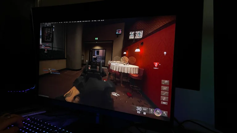 Prueba del monitor para juegos Titan Army P27GR 27