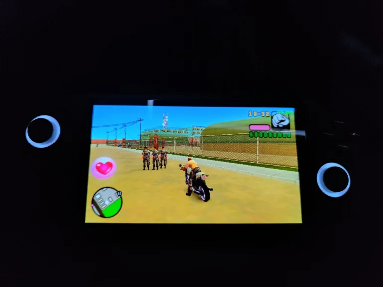 ANBERNIC RG556 handheld game console test 45
