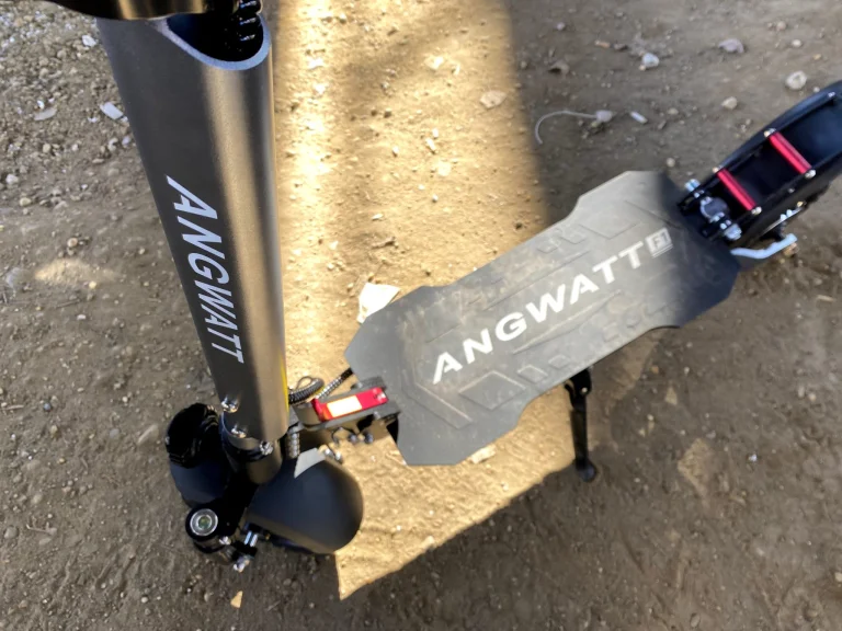 Essai du scooter électrique ANGWATT F1 19