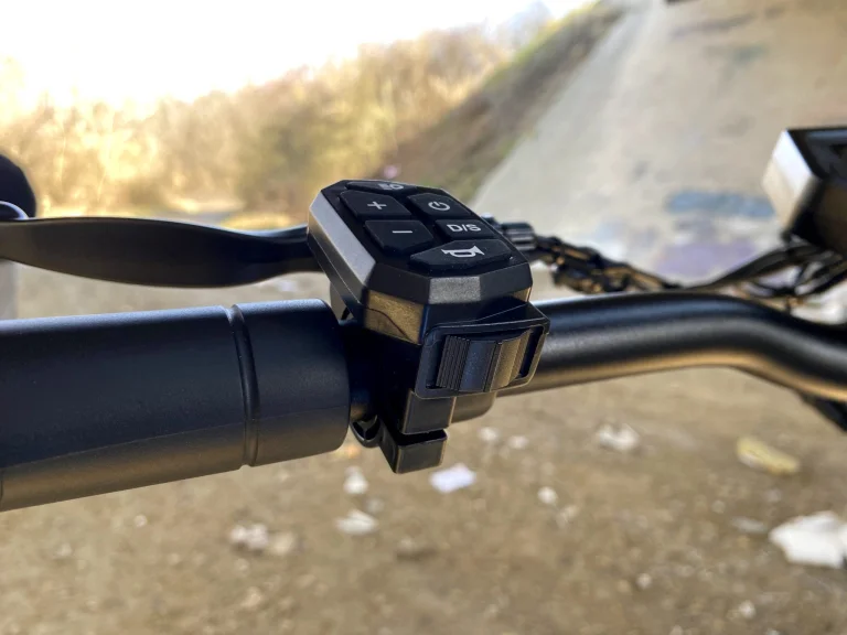 Essai du scooter électrique ANGWATT F1 24