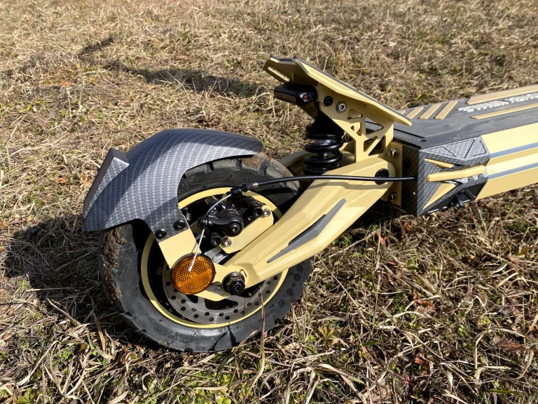 Honey Whale G2 Pro electric scooter test 17