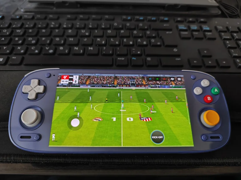 Test de la console de jeu Retroid Pocket 5 17