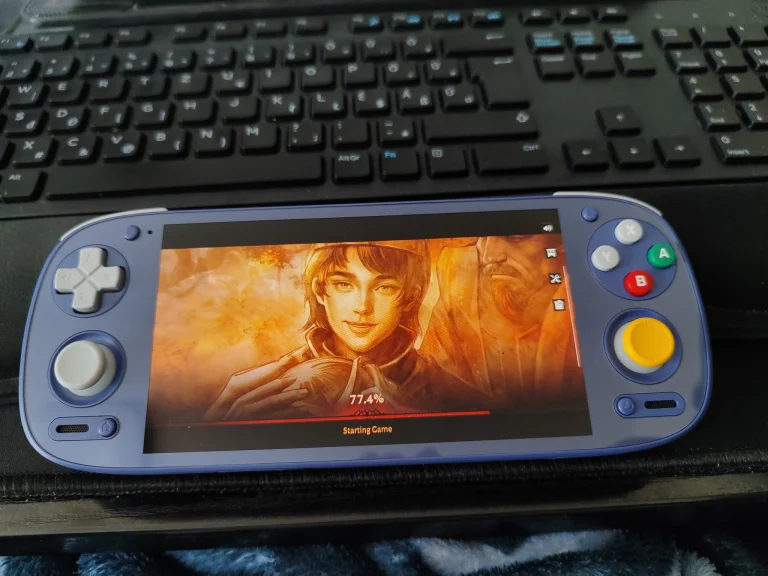 Retroid Pocket 5 game console test