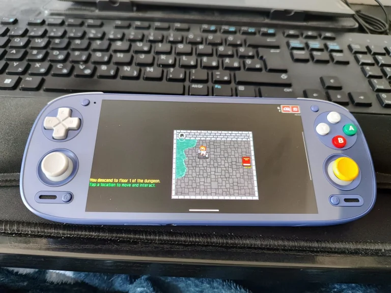 Test de la console de jeu Retroid Pocket 5 30