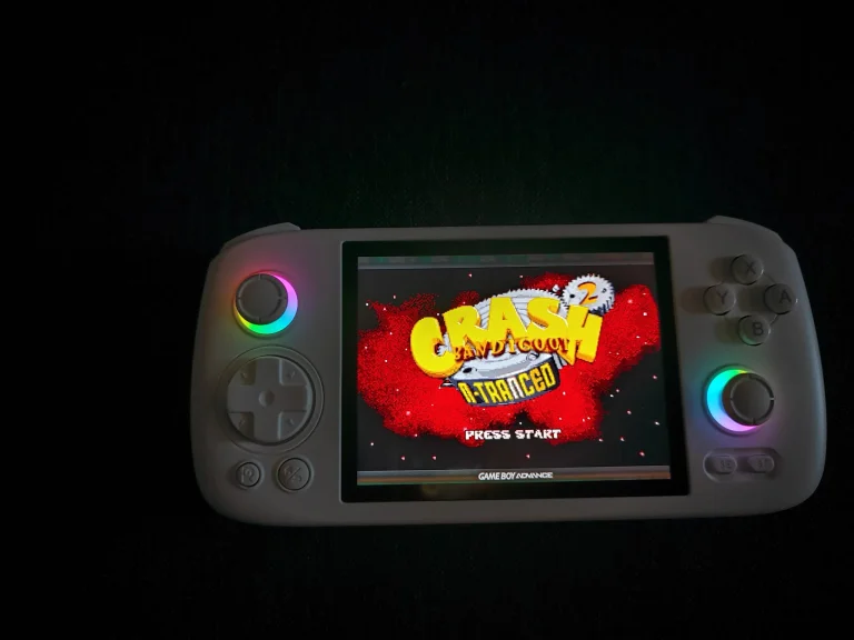 ANBERNIC RG 406H handheld game console test 52