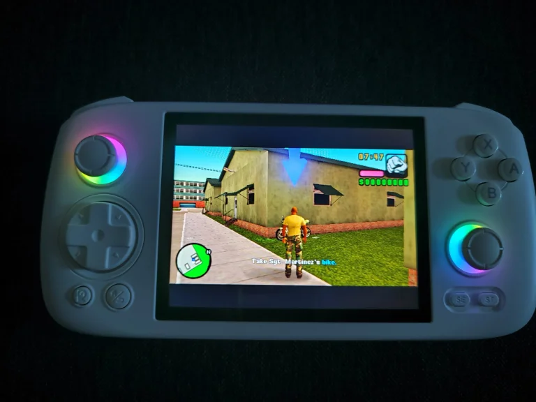 ANBERNIC RG 406H handheld game console test 55