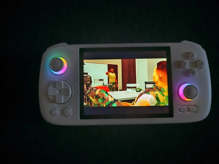 ANBERNIC RG 406H handheld game console test 57