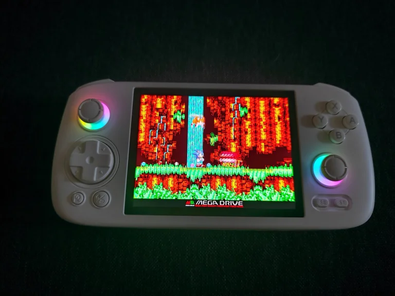 ANBERNIC RG 406H handheld game console test 32