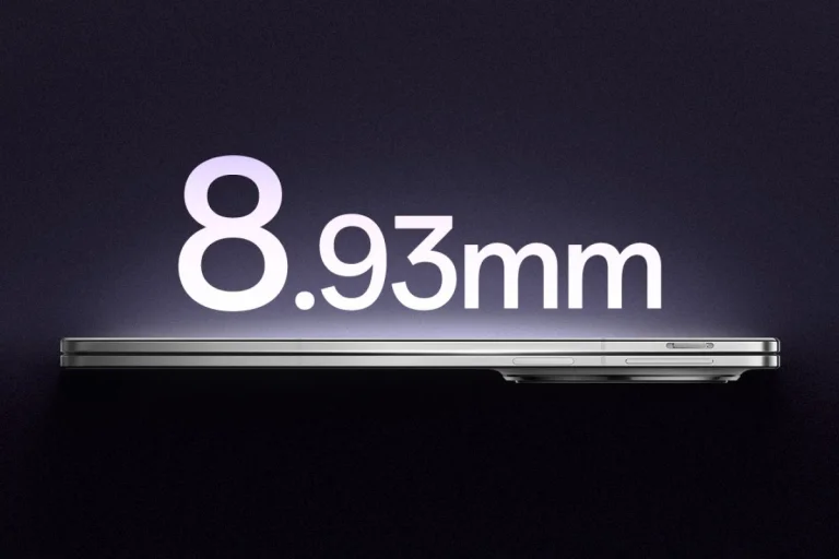 The world's thinnest foldable phone is available with a coupon 7