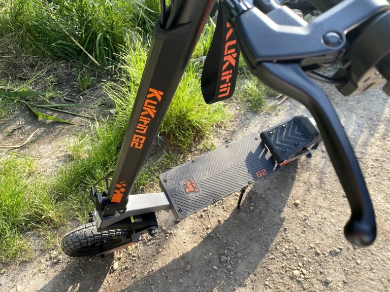 Prueba 2 del patinete eléctrico KuKirin G2025 (20)