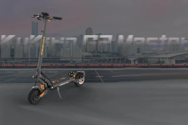 KuKirin G2 Master: brutal e-scooter for serious faces 1
