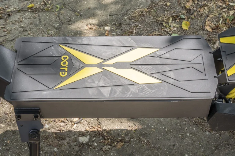 Prueba 10 del patinete eléctrico OOTD T21